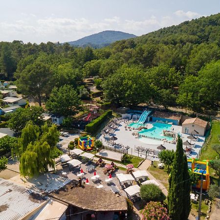 Camping Domaine Villa Verde Callas Exteriér fotografie
